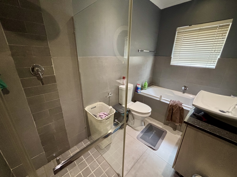 3 Bedroom Property for Sale in Brackenfell South Western Cape